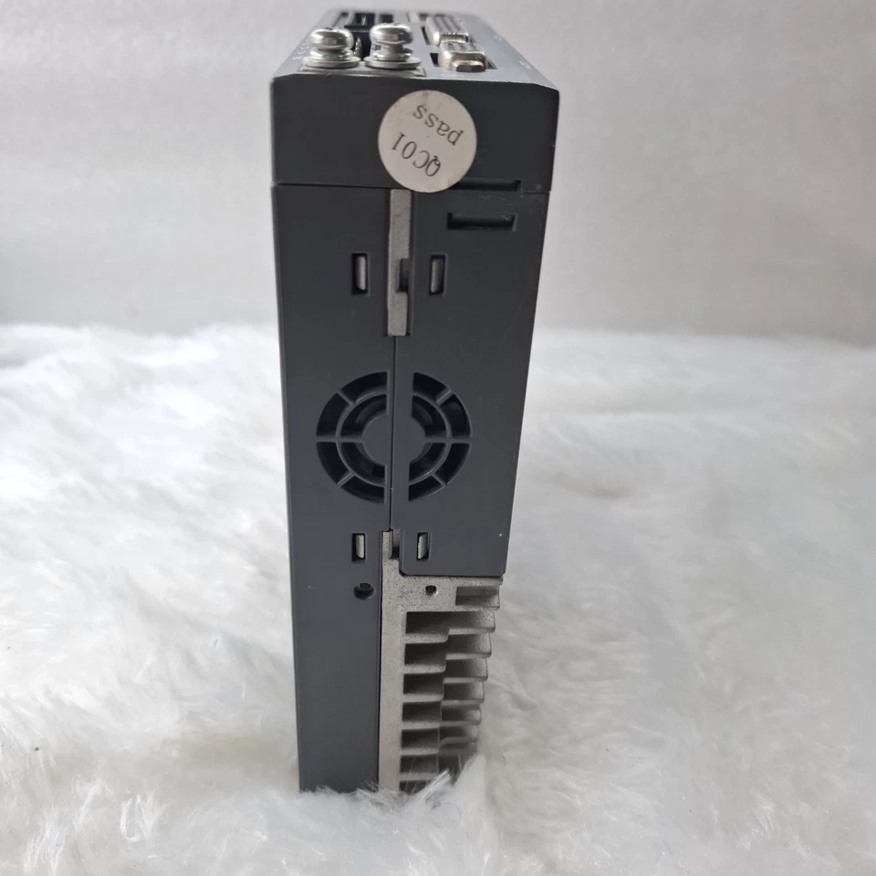 INVT SERVO DRIVE SV-DA200-0R4-2-E0 400W 220V 3PH SVDA2000R42E0